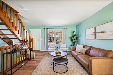 5-web-or-mls-5025-singleton-dr