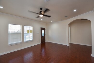 755 Enterprise St, Houston, TX 77088 - photo 6