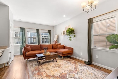 37 Middle St unit 1, Boston, MA 02127 - photo 5