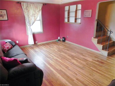 1601 E 300th St, Wickliffe, OH 44092 - photo 4