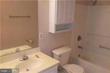 8105 Woodland Ln, Chesapeake Beach, MD 20732 - photo 6