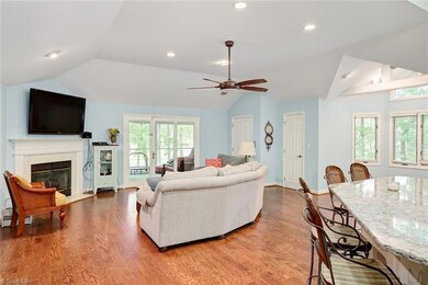 2638 Sandtrap Ln, Asheboro, NC 27205 - photo 5