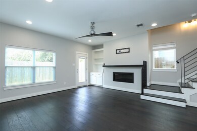 105 E 44th St unit A, Houston, TX 77018 - photo 6