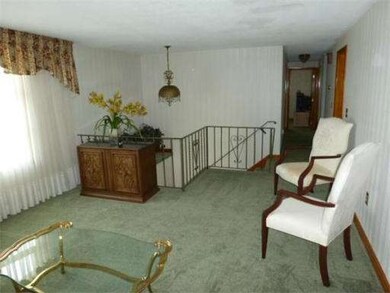 40 Lanark Rd, Malden, MA 02148 - photo 7