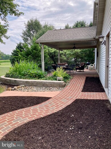 472 Mcculloch Rd, Shippensburg, PA 17257 - photo 5