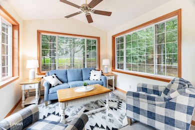 111 Firelight Ln, Lackawaxen, PA 18435 - photo 3