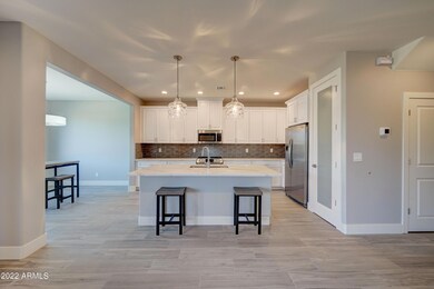 11409 N 50th Ln-12