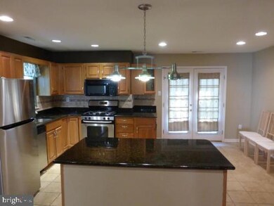 46 Rampart Dr, Chesterbrook, PA 19087 - photo 5