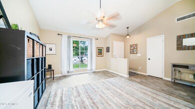 1007 N Shannon unit 5C, Mesa, AZ 85205 - photo 3