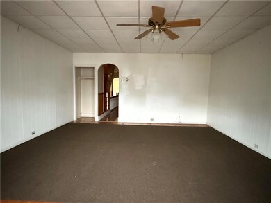 244 Mauch Chunk St unit 2, Tamaqua, PA 18252 - photo 4