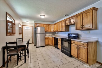 184 Ridgebury Dr, Xenia, OH 45385 - photo 7