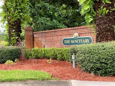 Wonderful peaceful community close to everything 