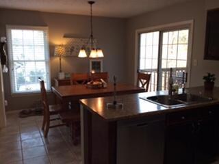 eat in kitchen