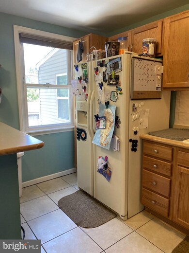 809 Surrey Ln, Glenolden, PA 19036 - photo 6