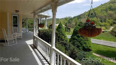 32 Hortons Creek Rd, Burnsville, NC 28714 - photo 3