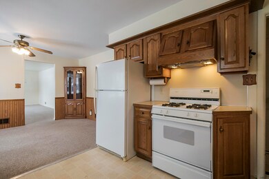 2749 104th-4