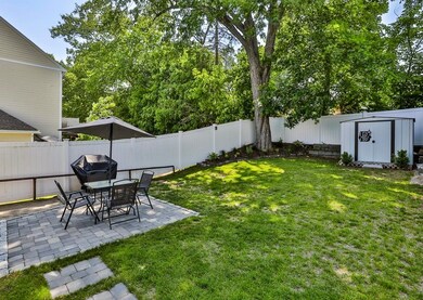 11 Bennett St, Nashua, NH 03064 - photo 4