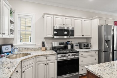 401 Crystal Way, Bellingham, MA 02019 - photo 6