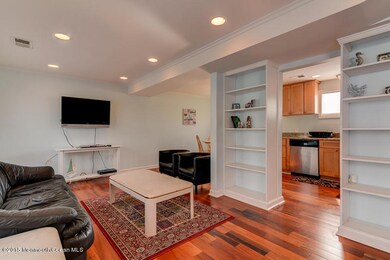 2.1-Living Room