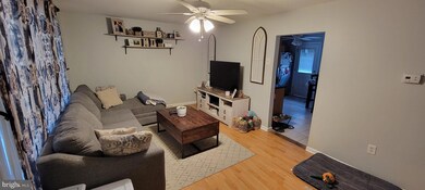 604 Otter Branch Dr, Magnolia, NJ 08049 - photo 2