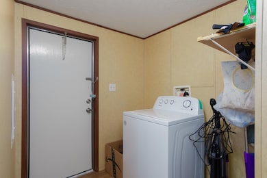 150 Pine Tree Drive-7