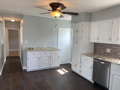 529 Woodman St, Fall River, MA 02724 - photo 4