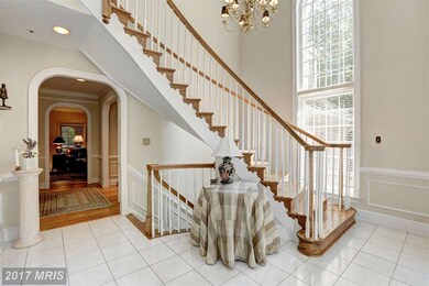 8323 Turnberry Ct, Potomac, MD 20854 - photo 2