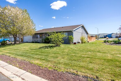 6510Crestfield_03