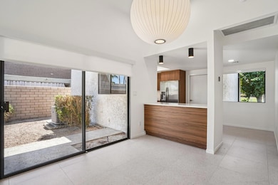 10-web-or-mls-Kevin Lee Ln-S1209-008