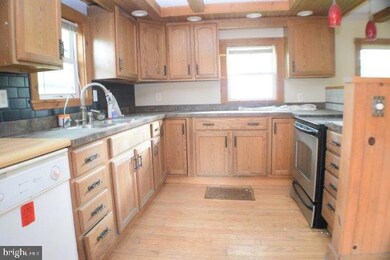 61 Glen Iron Rd, Millmont, PA 17845 - photo 2