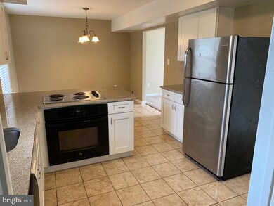 22 Lynn Place, Swedesboro, NJ 08085 - photo 5