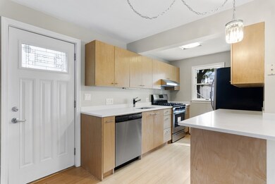 1214 Broadway unit 3, Somerville, MA 02144 - photo 2