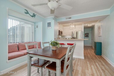 2402 W Ft MacOn Rd W unit G-210, Atlantic Beach, NC 28512 - photo 3