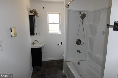 2381 Blue Bell Rd, Williamstown, NJ 08094 - photo 5