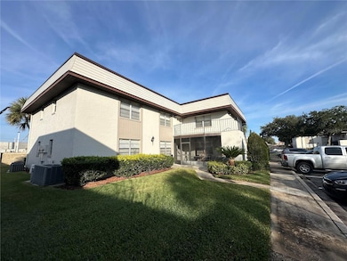 22 Windtree Ln unit 203, Winter Garden, FL 34787 - photo 2