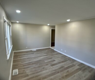 2809 Saint James St unit 3, Rolling Meadows, IL 60008 - photo 5