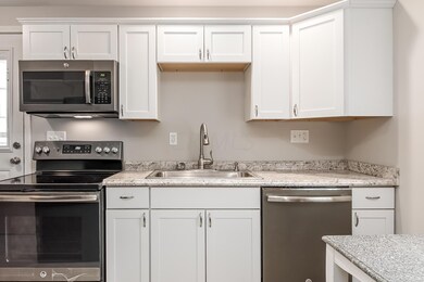 5044 Winslow Dr, Columbus, OH 43213 - photo 3