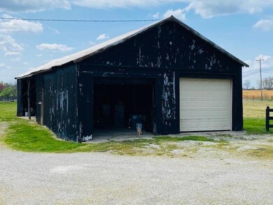 250 Armstrong Ln, Mount Washington, KY 40047 - photo 5