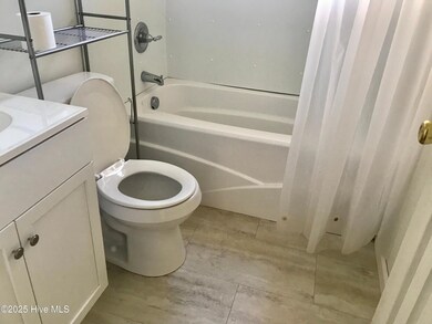 1108 Weeks St unit C, Elizabeth City, NC 27909 - photo 5