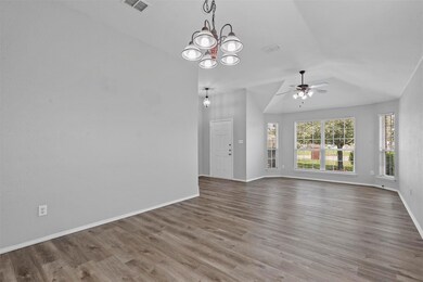 3013 Saunter Ln, Granbury, TX 76049 - photo 4