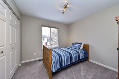 2844 Bluewater Cir unit 2, Naperville, IL 60564 - photo 4