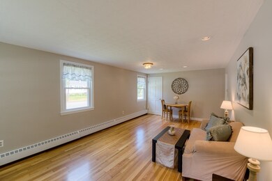 27 Kinney Dr, Worcester, MA 01602 - photo 3