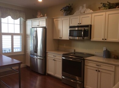 90 Leisure Green Dr, Mashpee, MA 02649 - photo 4