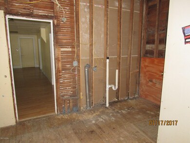 6553 Kruger Rd, Three Oaks, MI 49128 - photo 6