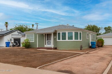2517 N Evergreen St, Phoenix, AZ 85006 - photo 3