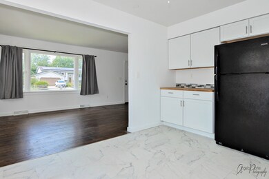 1907 Jethro Ave, Zion, IL 60099 - photo 6