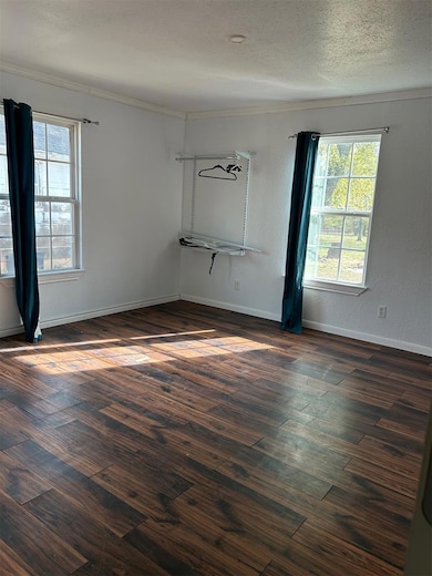 410 E 2nd St, Stroud, OK 74079 - photo 7