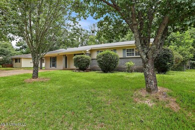 02-2247 Napoleon Ave