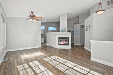 3318 Campbell St, Rosamond, CA 93560 - photo 7