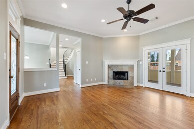 606 W 8th St, Houston, TX 77007 - photo 7